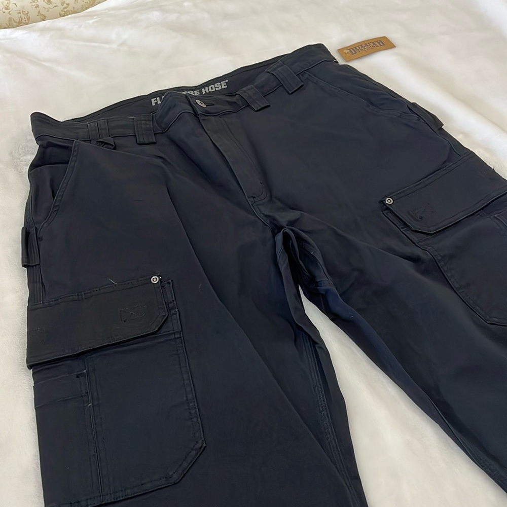 🆕 Duluth men’s relaxed cargo work pants.